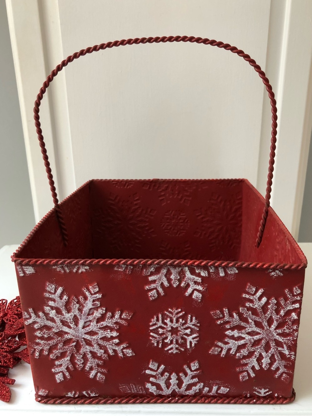Vtg Christmas Red Metal Snowflake Design Basket With Handle